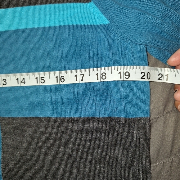 Allison Daley Turquoise & Black Pullover Rhinest Long Sleeve Sweater Size Small - Picture 7 of 8